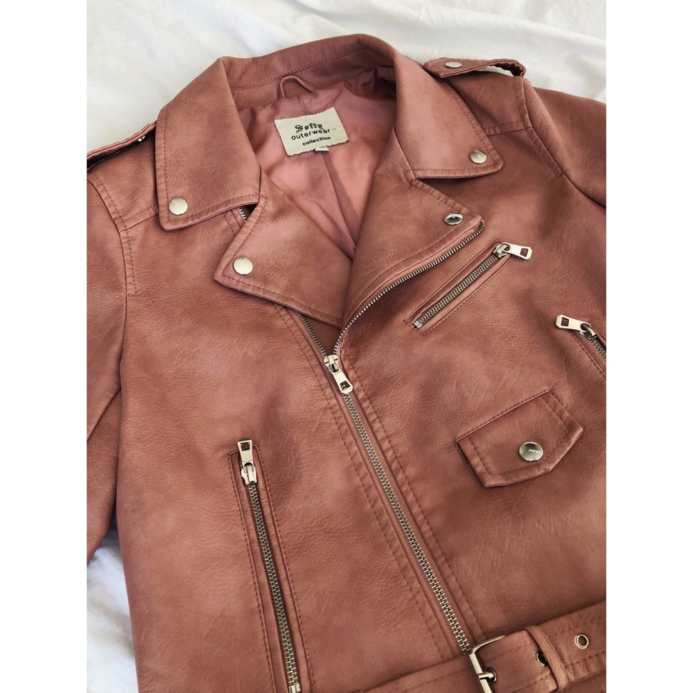 🥀 DUSTY ROSE 🥀 FAUX LEATHER JACKET
